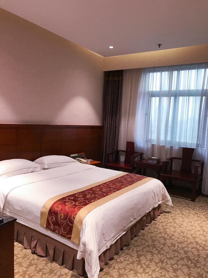 Guangxi Golden Holiday Hotel 난닝 시 외부 사진